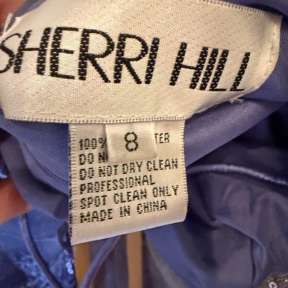 Sherri Hill Elegant Lace Formal Dress - Picture 12 of 12